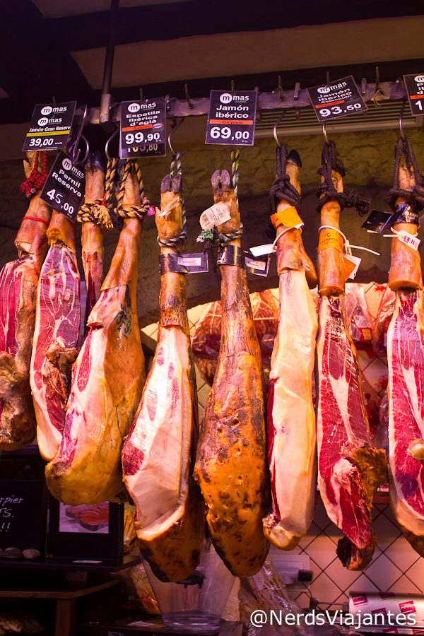 Carnes no Mercat de la Boqueria em Barcelona