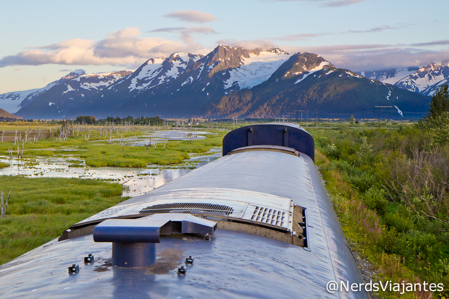 Paisagem entre Seward e Anchorage pela Alaska Railroad