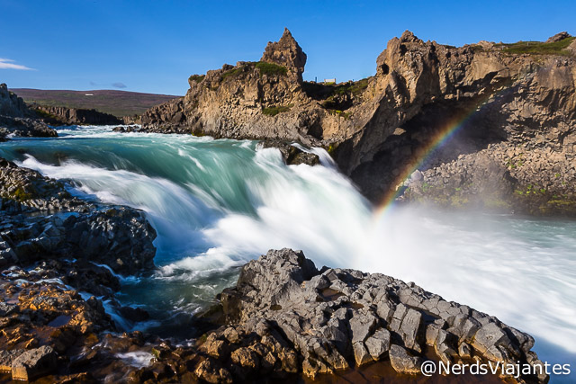 Cachoeira Geitofoss, no norte da Islândia