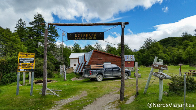 Entrada da Estância Lago del Desierto, onde fica a trilha para o Glaciar Huemul - Patagônia Argentina