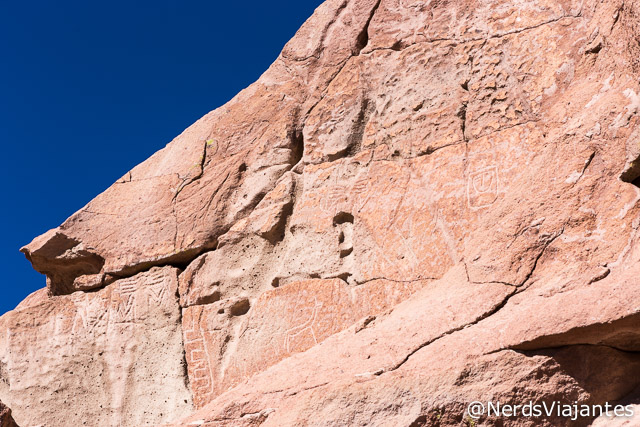 Petroglifos de Hierbas Buenas no Atacama - Chile