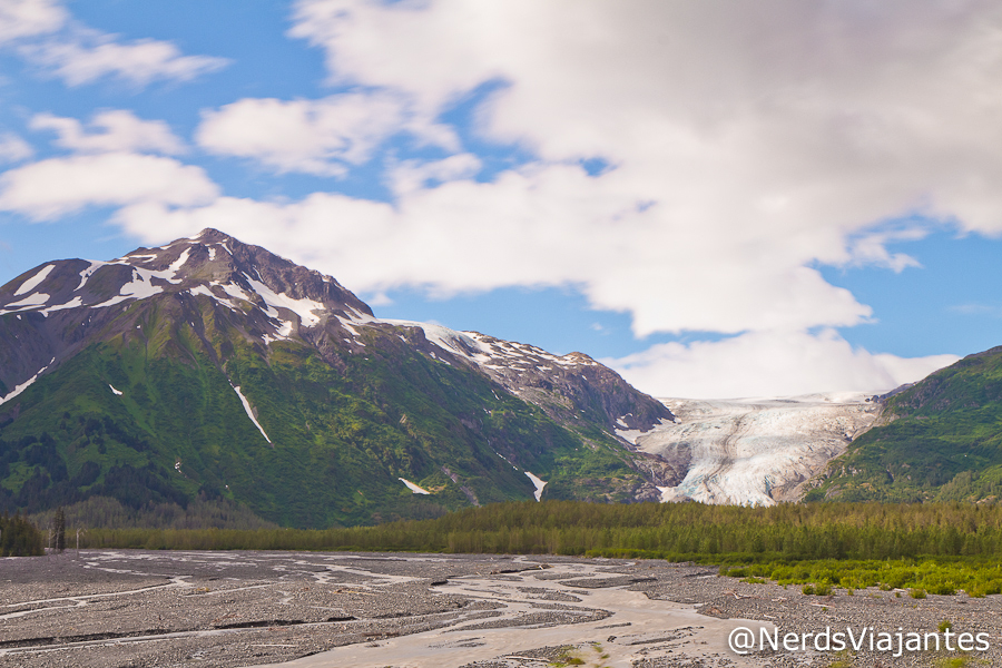 Caminho até o Exit Glacier